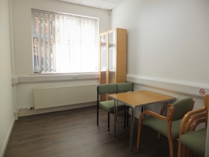 Offices to let in Whaley Bridge